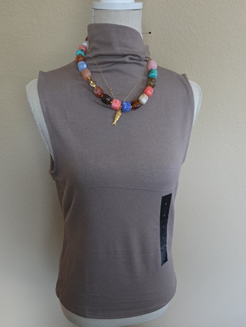 NEW Banana Republic Factory Sleeveless Mock Neck Tee Khaki Tan - S